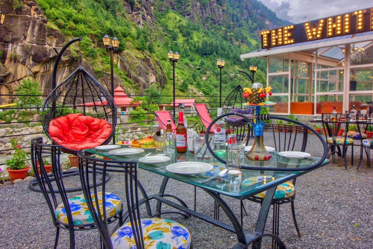 Paradise-The Whitehouse Cafe Manāli Exteriör bild